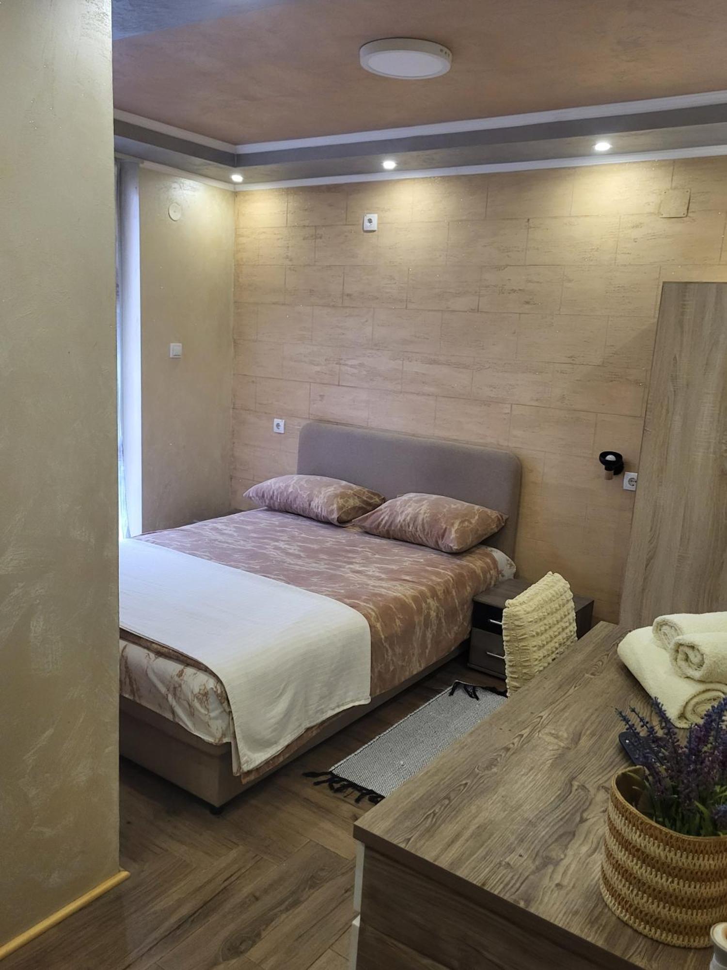 Prenociste Rooms Simke 苏博蒂察 外观 照片