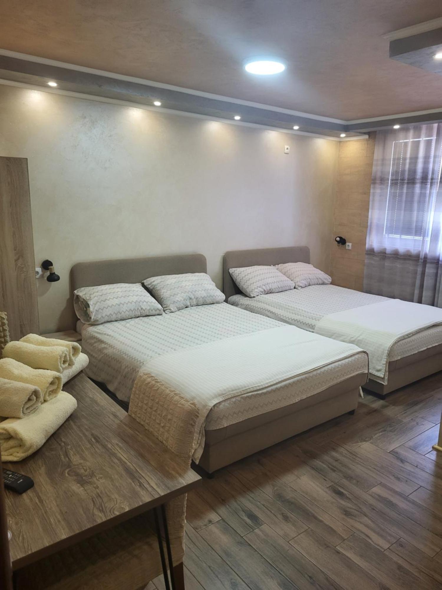 Prenociste Rooms Simke 苏博蒂察 外观 照片