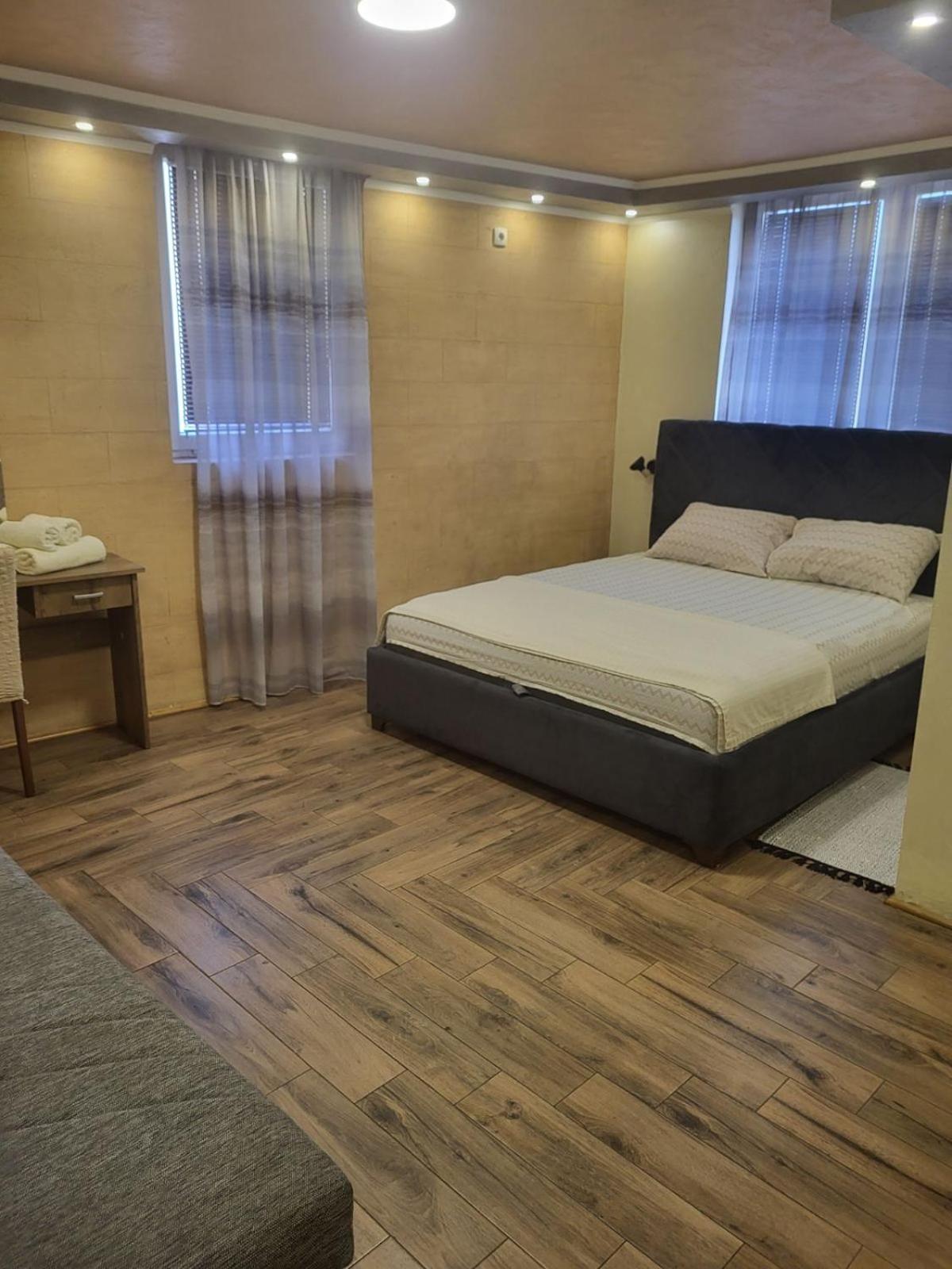 Prenociste Rooms Simke 苏博蒂察 外观 照片